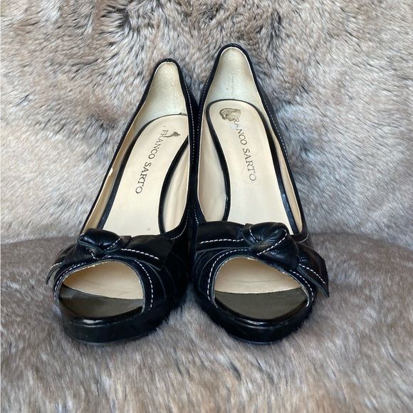 Franco Sarto Leather Upper Bow Heels Size 7.5M - Picture 3 of 11